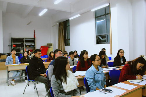  伦理电影
2014级、2015级本科生第二次党支部会议