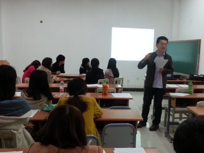  伦理电影
毕业生无领导小组讨论模拟活动顺利开展