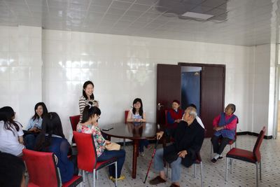  伦理电影
2012级研究生党支部活动——走进壁泉福利院