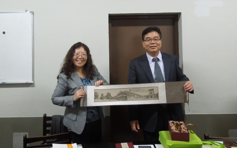 李红院长带队前往台湾辅仁大学和东吴大学访问交流