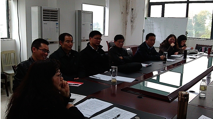 英语系召开“深化改革”主题讨论会