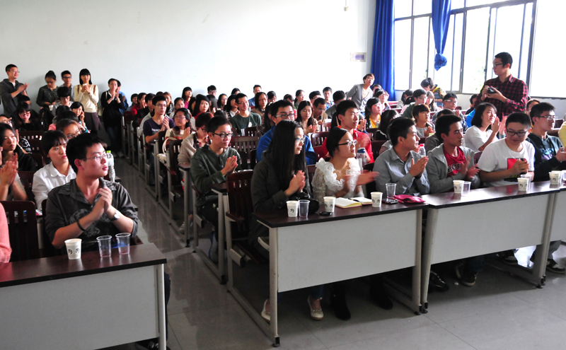 伦理电影
第十三届外语文化节系列讲座：微醺之美——葡萄酒品鉴