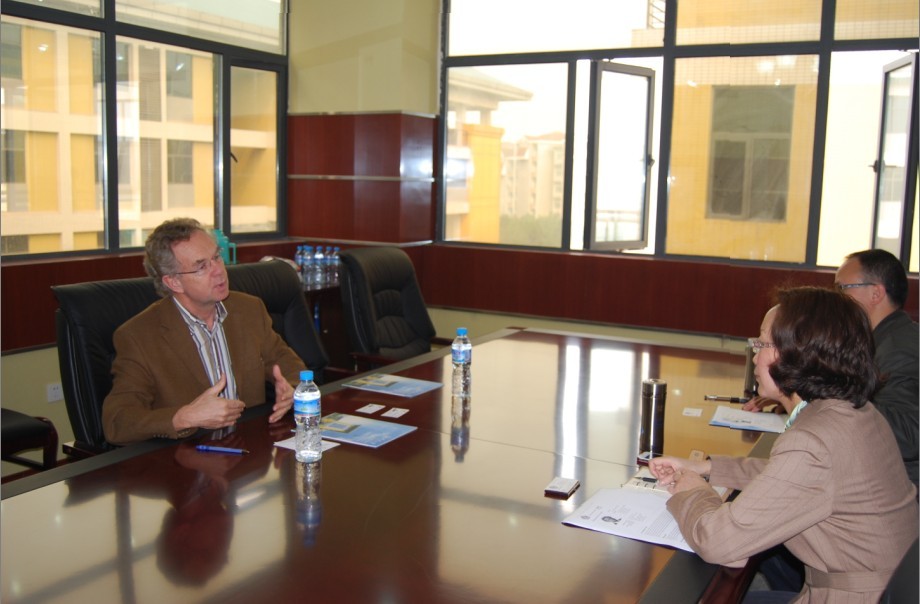 荷兰Leiden大学Nico Verloop教授做客 伦理电影
