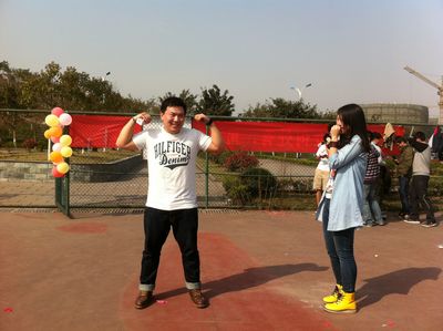 Today is SHERO’s day --- 伦理电影
女生节系列活动顺利开展